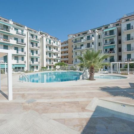 Residence El Palmar Da Colla Lido di Jesolo Luaran gambar
