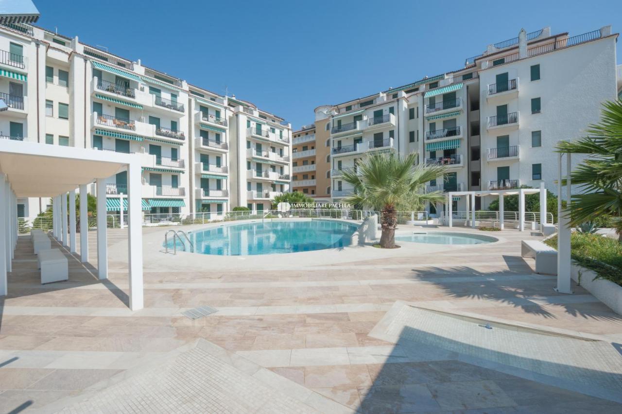 Residence El Palmar Da Colla Lido di Jesolo Luaran gambar