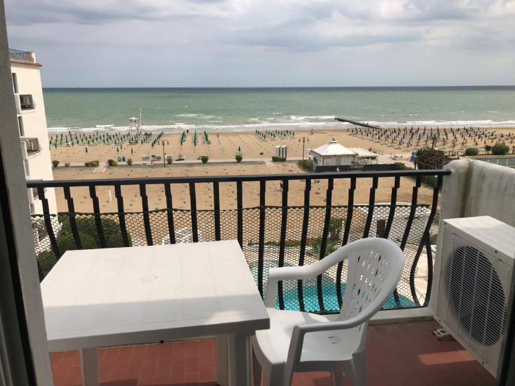 Residence El Palmar Da Colla Lido di Jesolo Luaran gambar