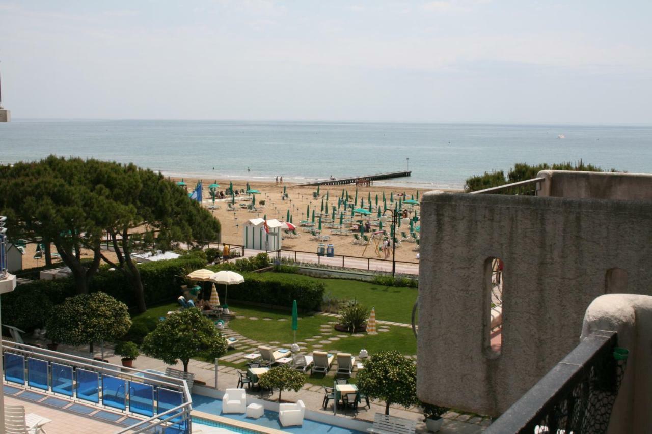 Residence El Palmar Da Colla Lido di Jesolo Luaran gambar